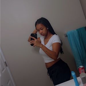 Meet your Posher, Liyah